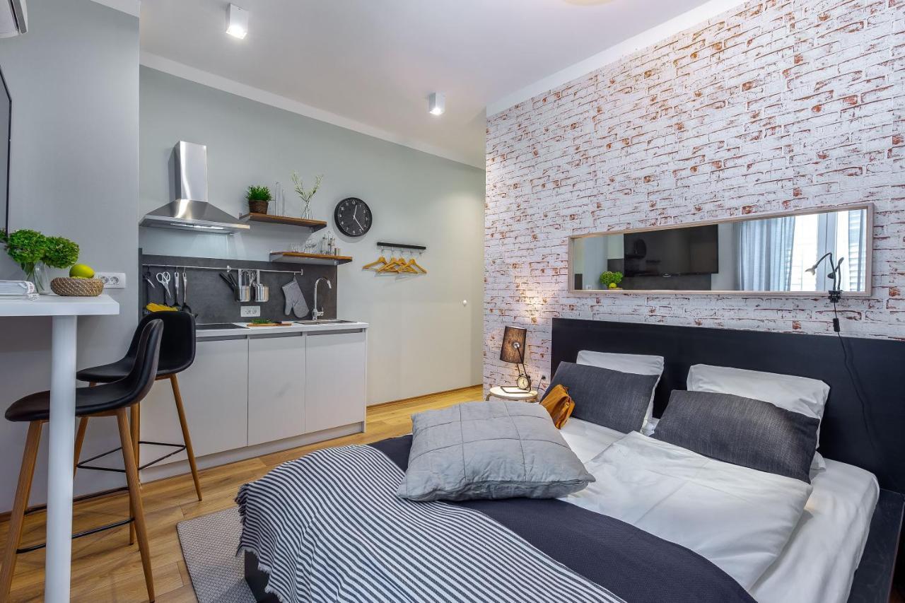 Adria Square Studios Fiume Kültér fotó